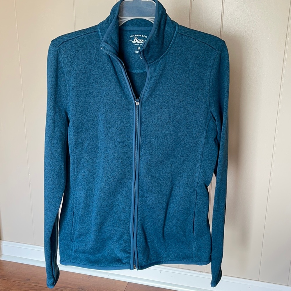 Bass zip up